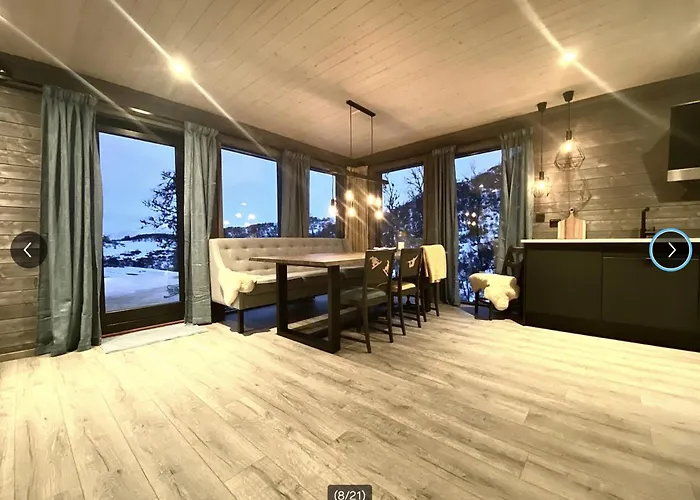 Fjellhytte Med Inn-ut Villaer *